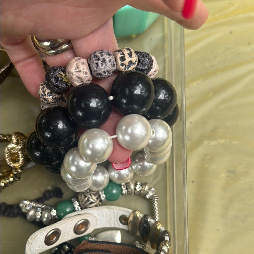 Bracelet Lot $7 - Picture 5 of 7